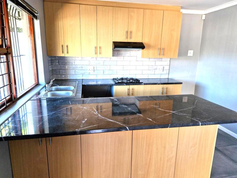 1 Bedroom Property for Sale in Parow North Western Cape